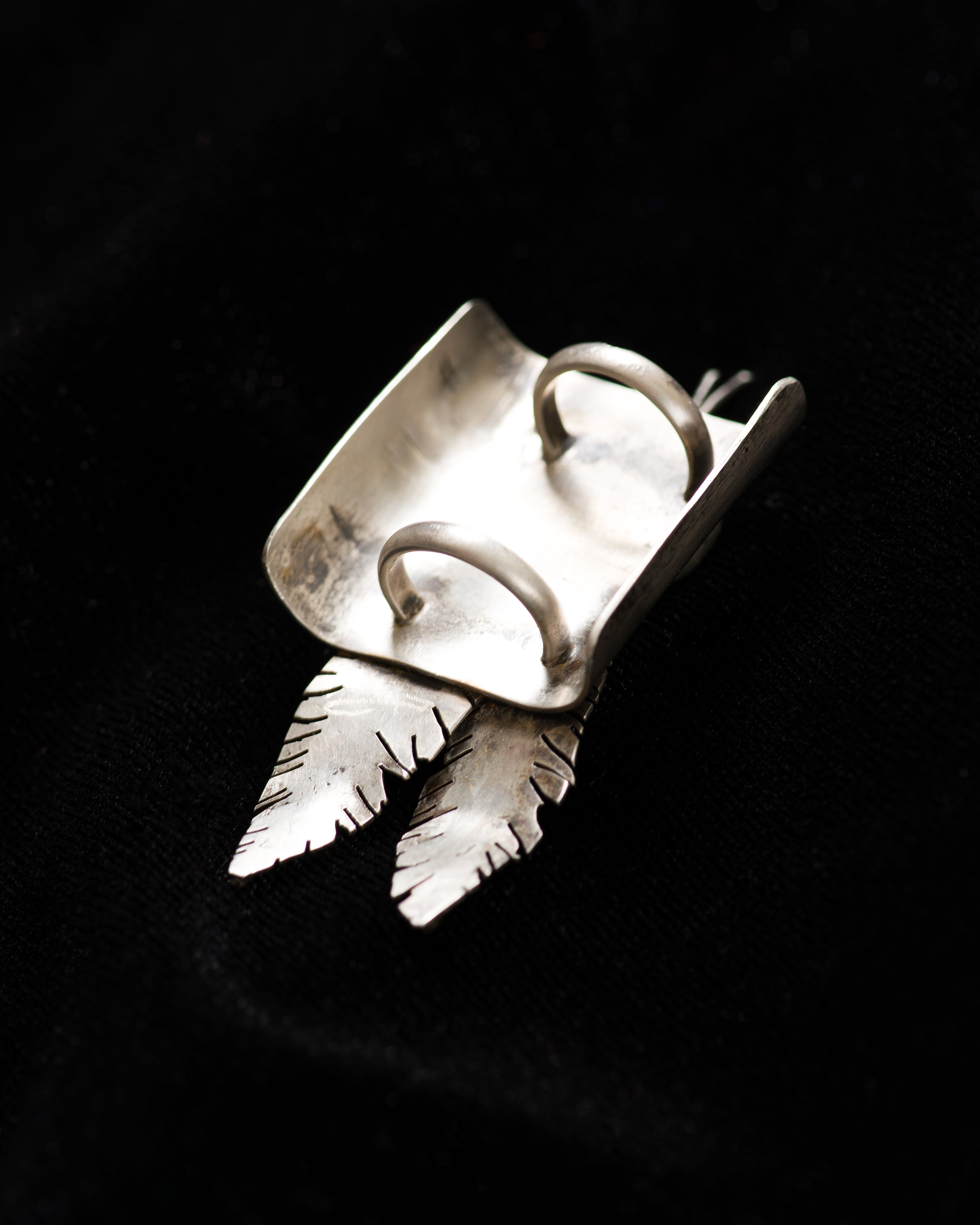 Raven Feather Scarf Slide Talisman