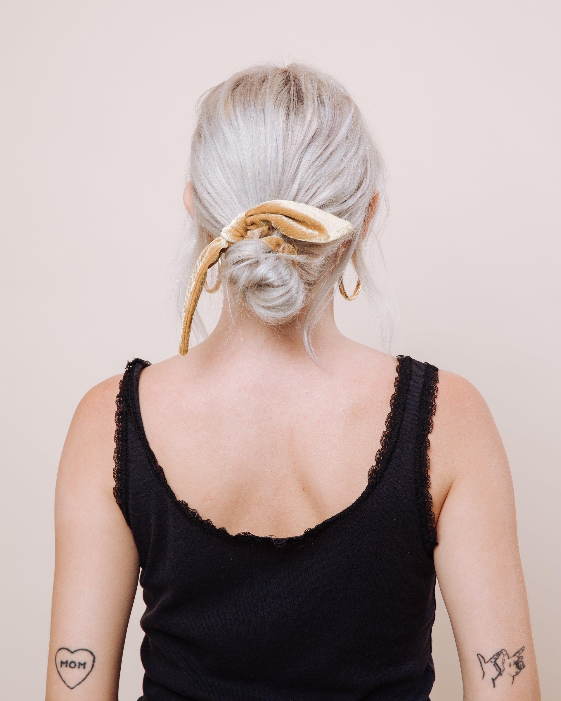 Honey Bee - Scrunchie Tie