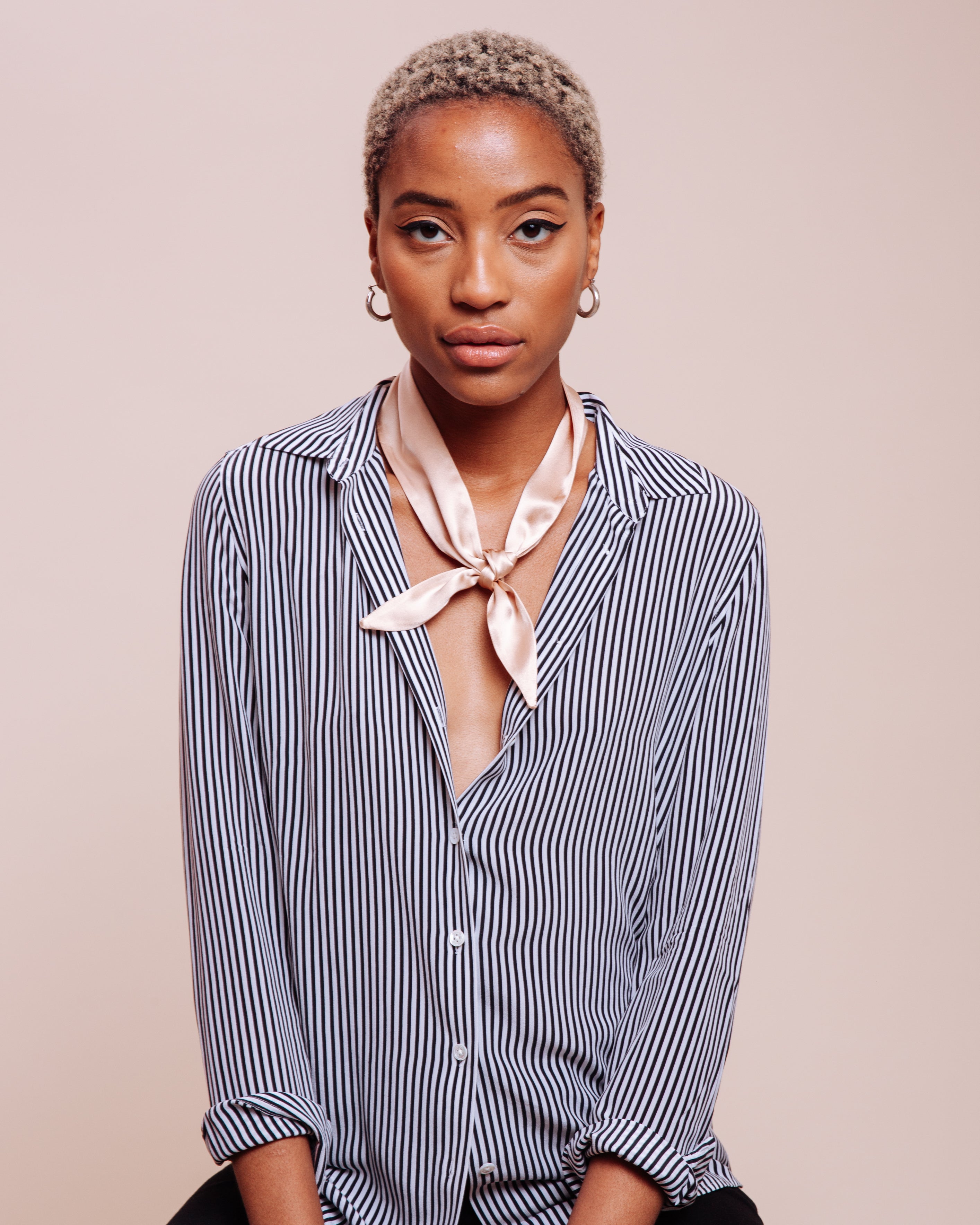 Champagne Supernova - Scarf Tie