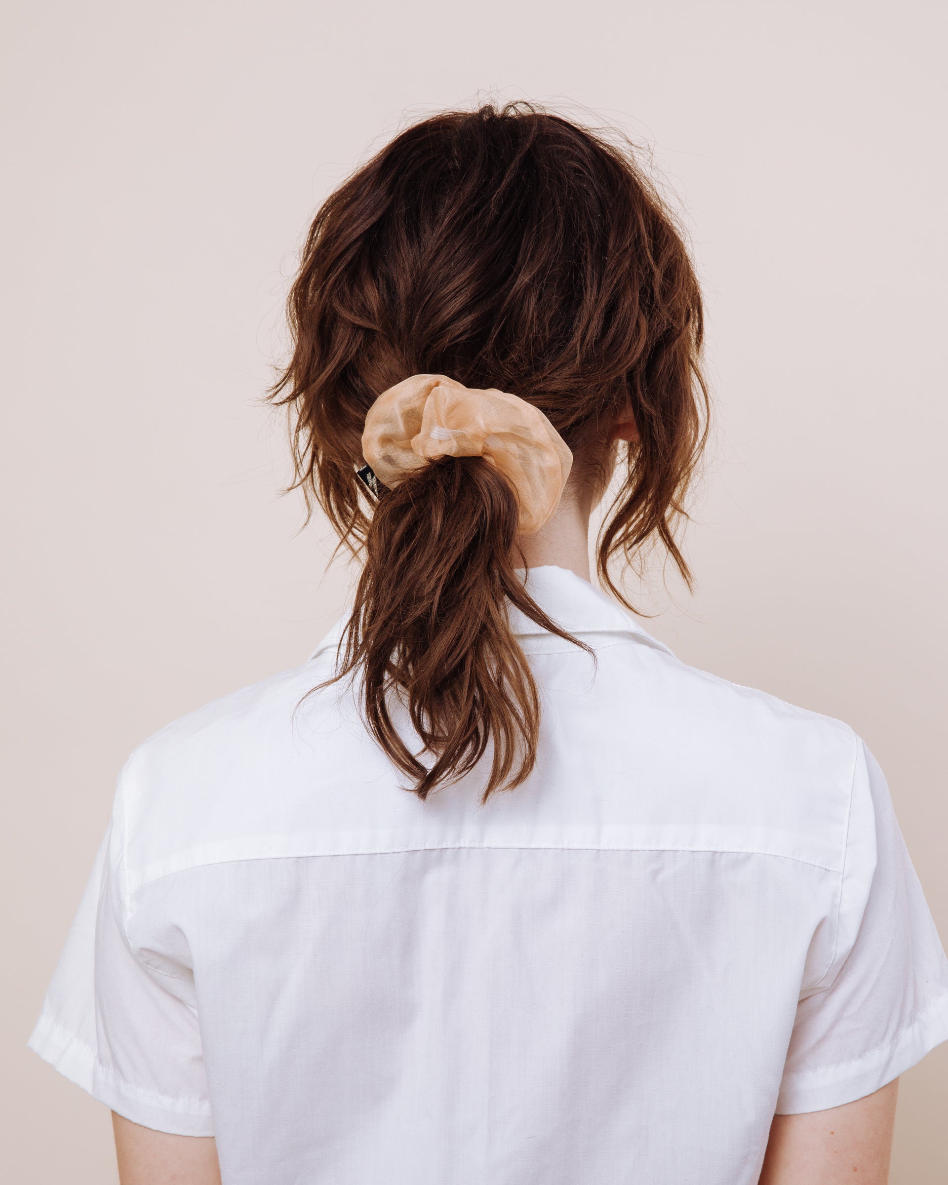 Susie Q: Peach - Scrunchie