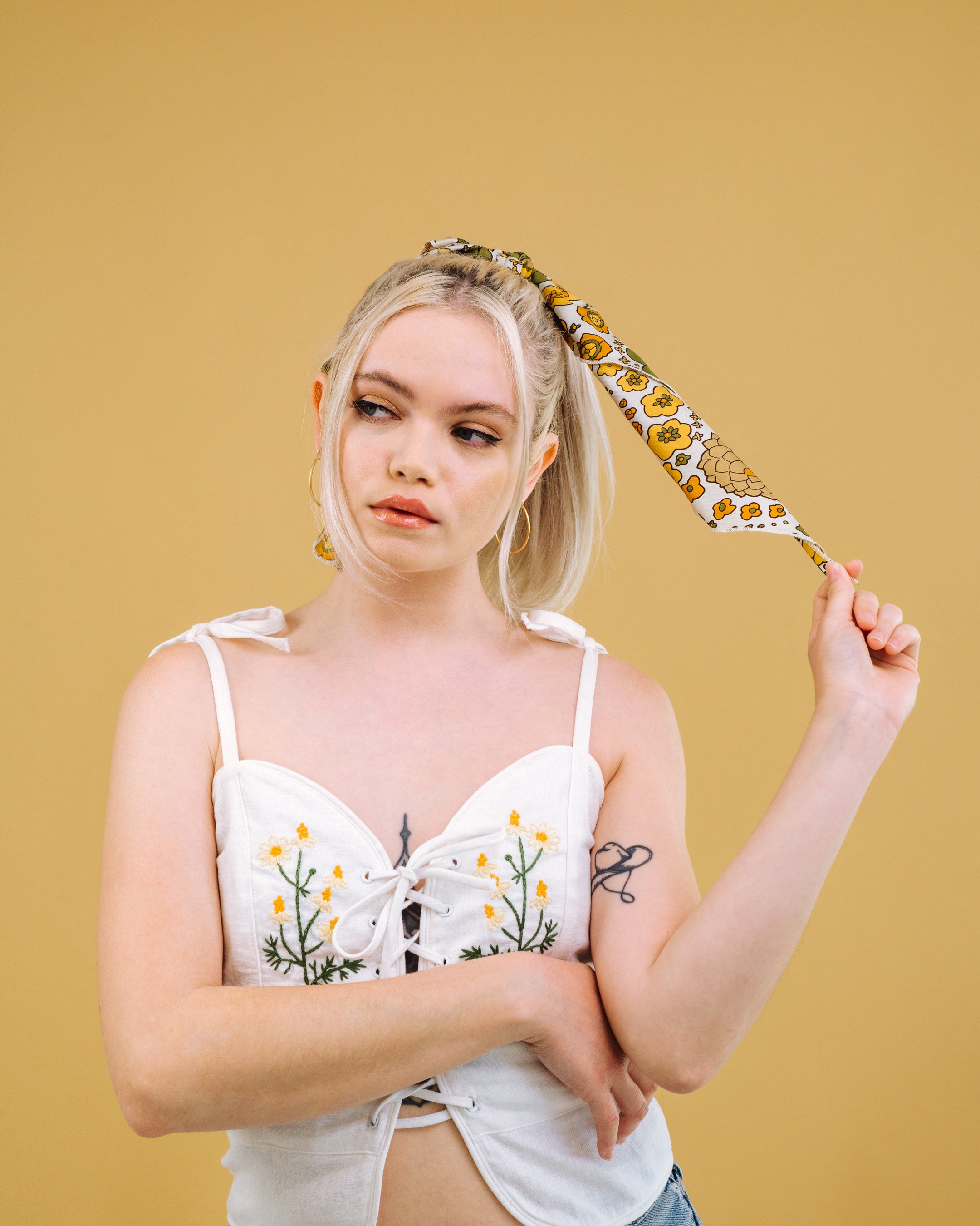 Valley of the Dolls - Convertible Scrunchie Tie