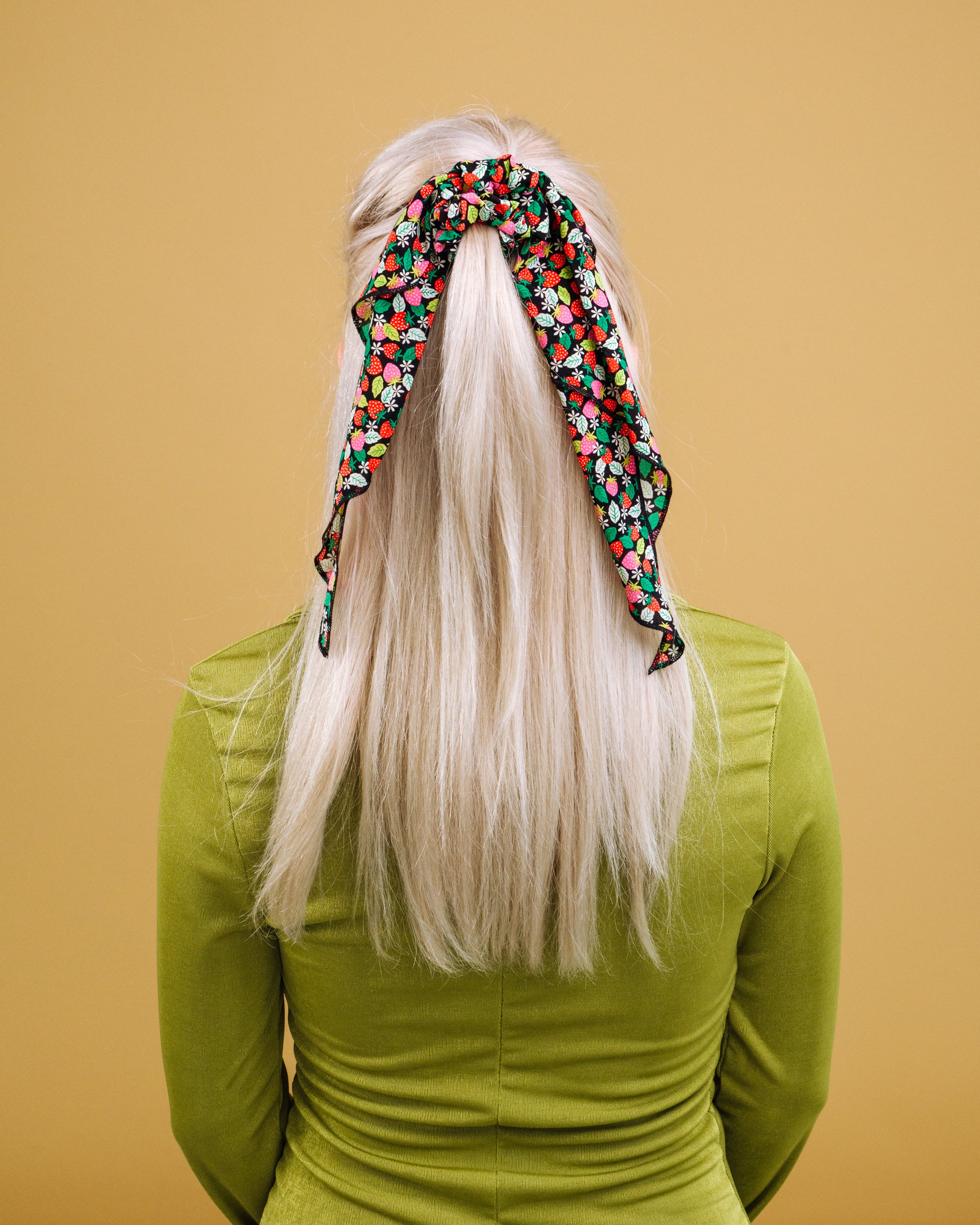 Dolce Vita - Convertible Scrunchie Tie