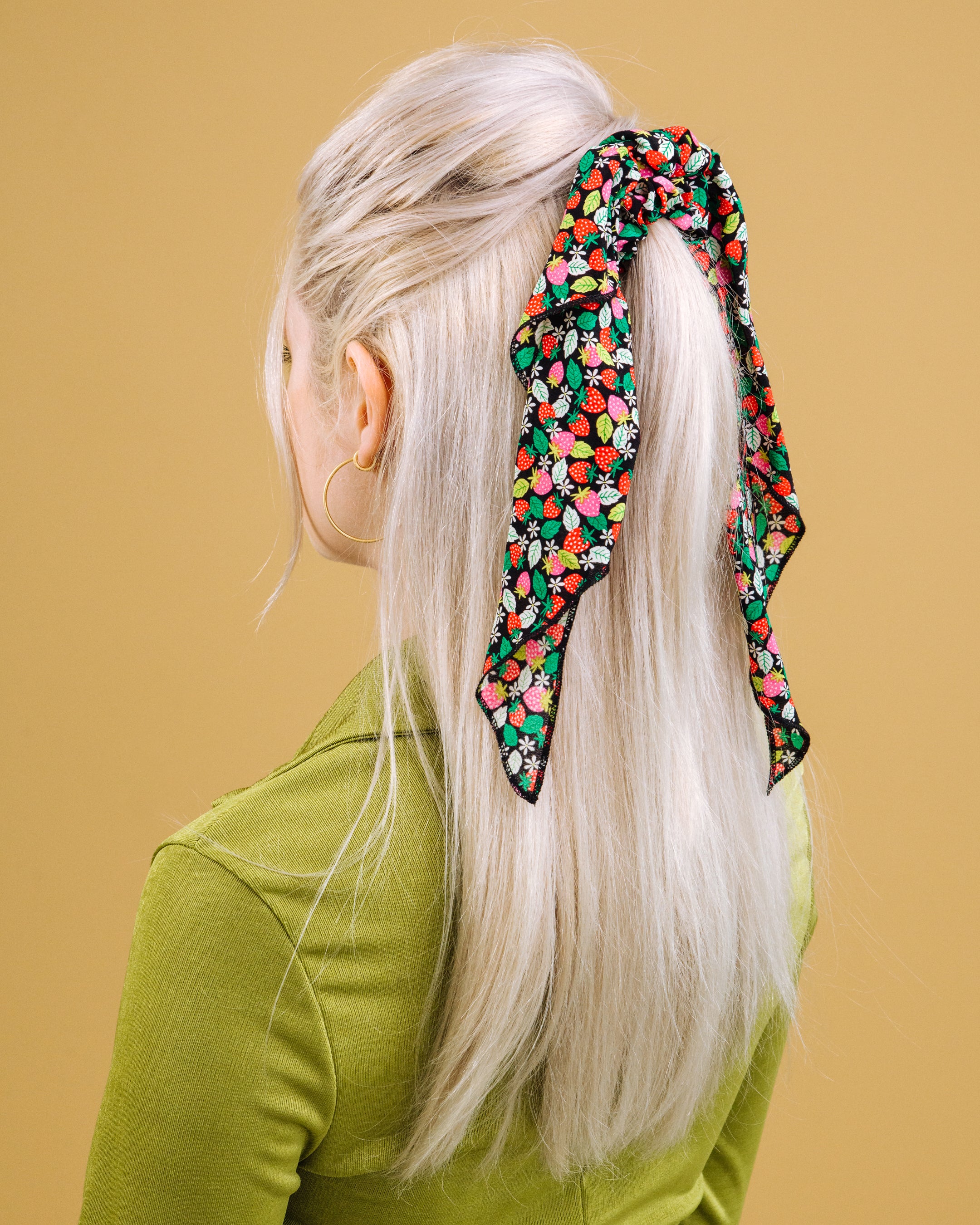 Dolce Vita - Convertible Scrunchie Tie