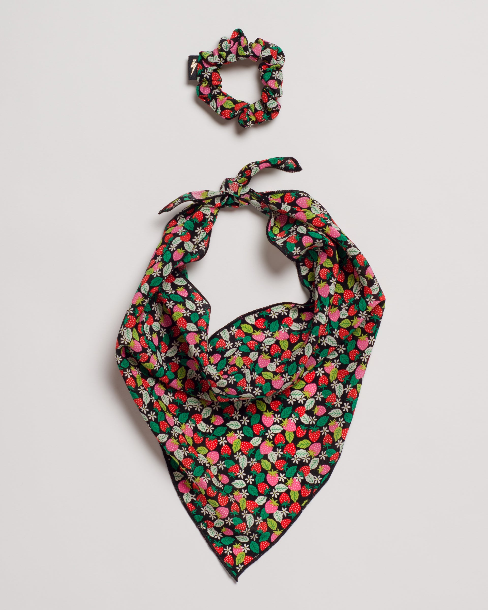 Dolce Vita - Convertible Scrunchie Tie