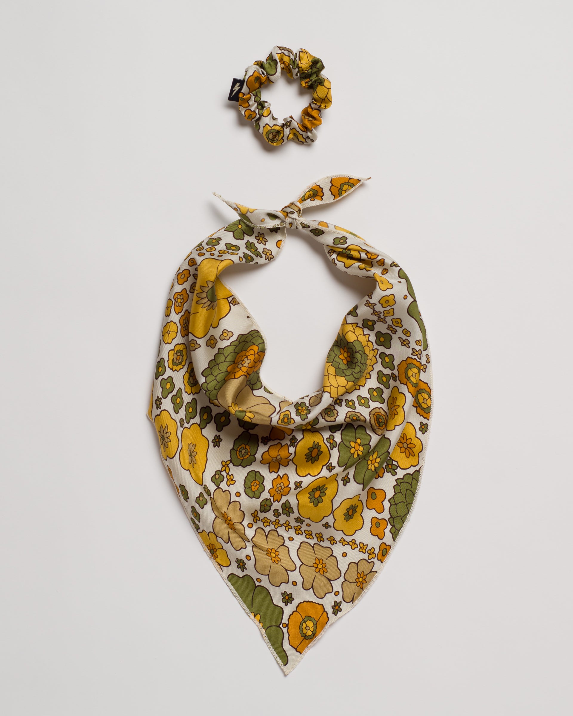 Valley of the Dolls - Convertible Scrunchie Tie