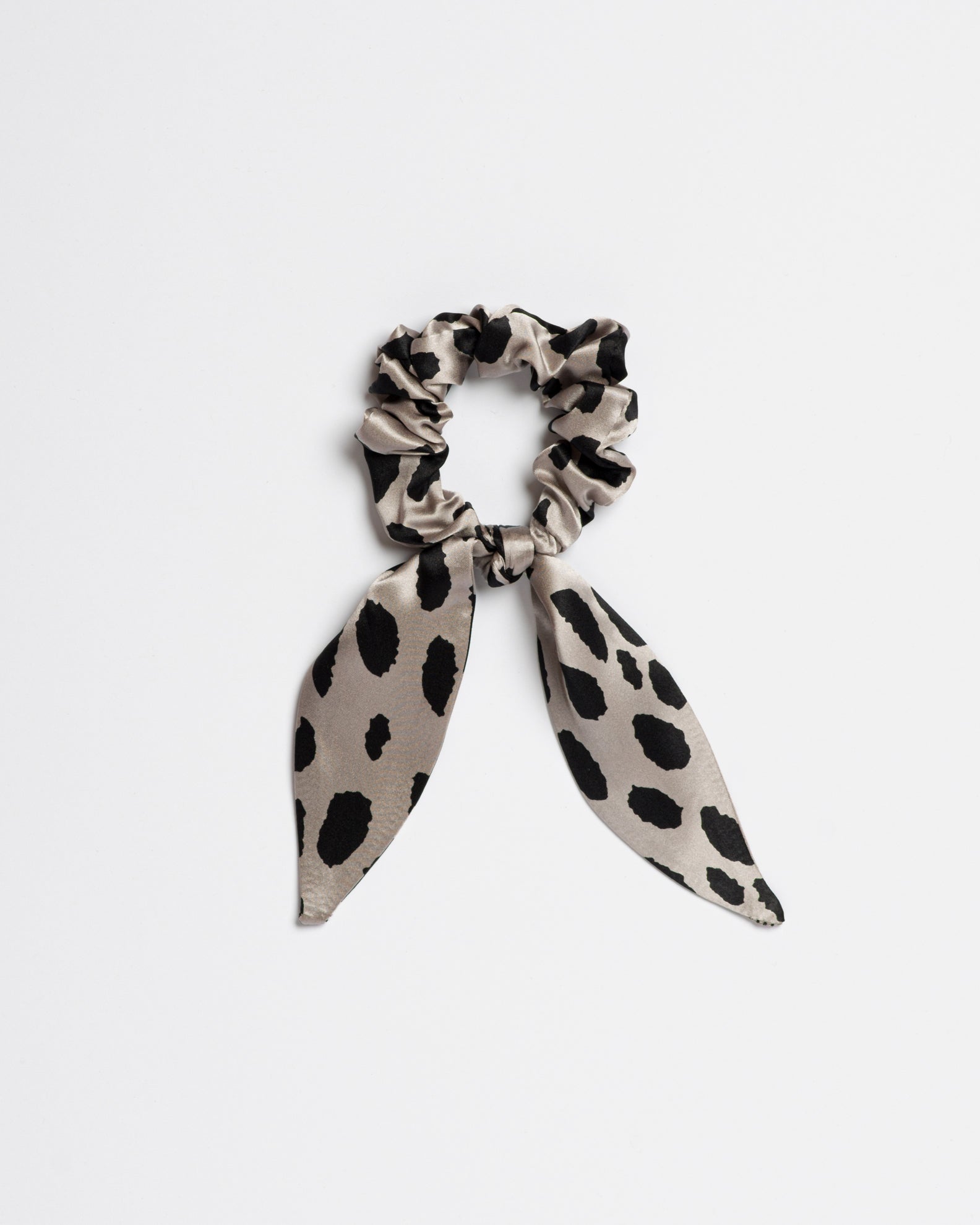 Devil in Disguise: Silver - Scrunchie Tie