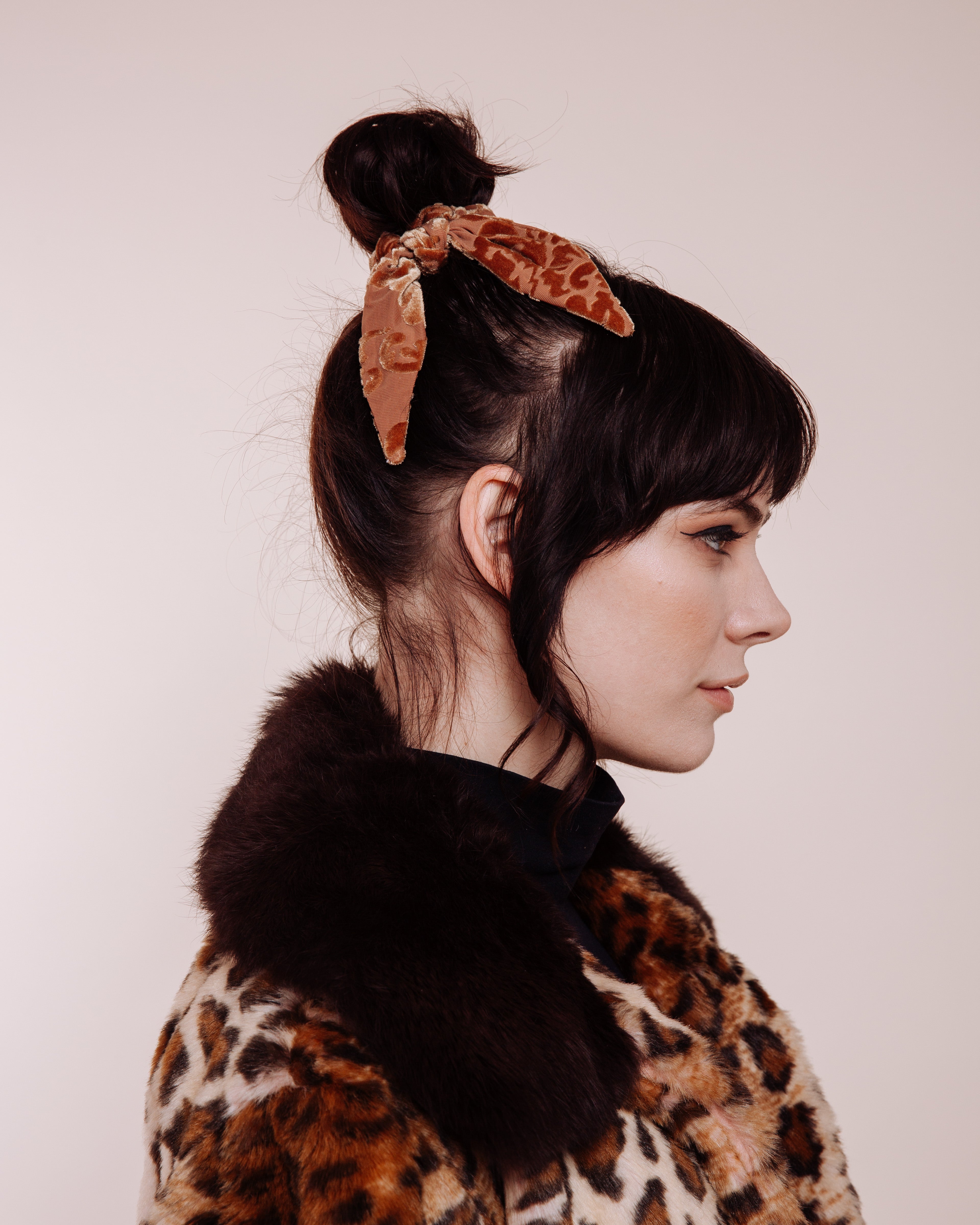 The Hendrix: Gold - Scrunchie Tie