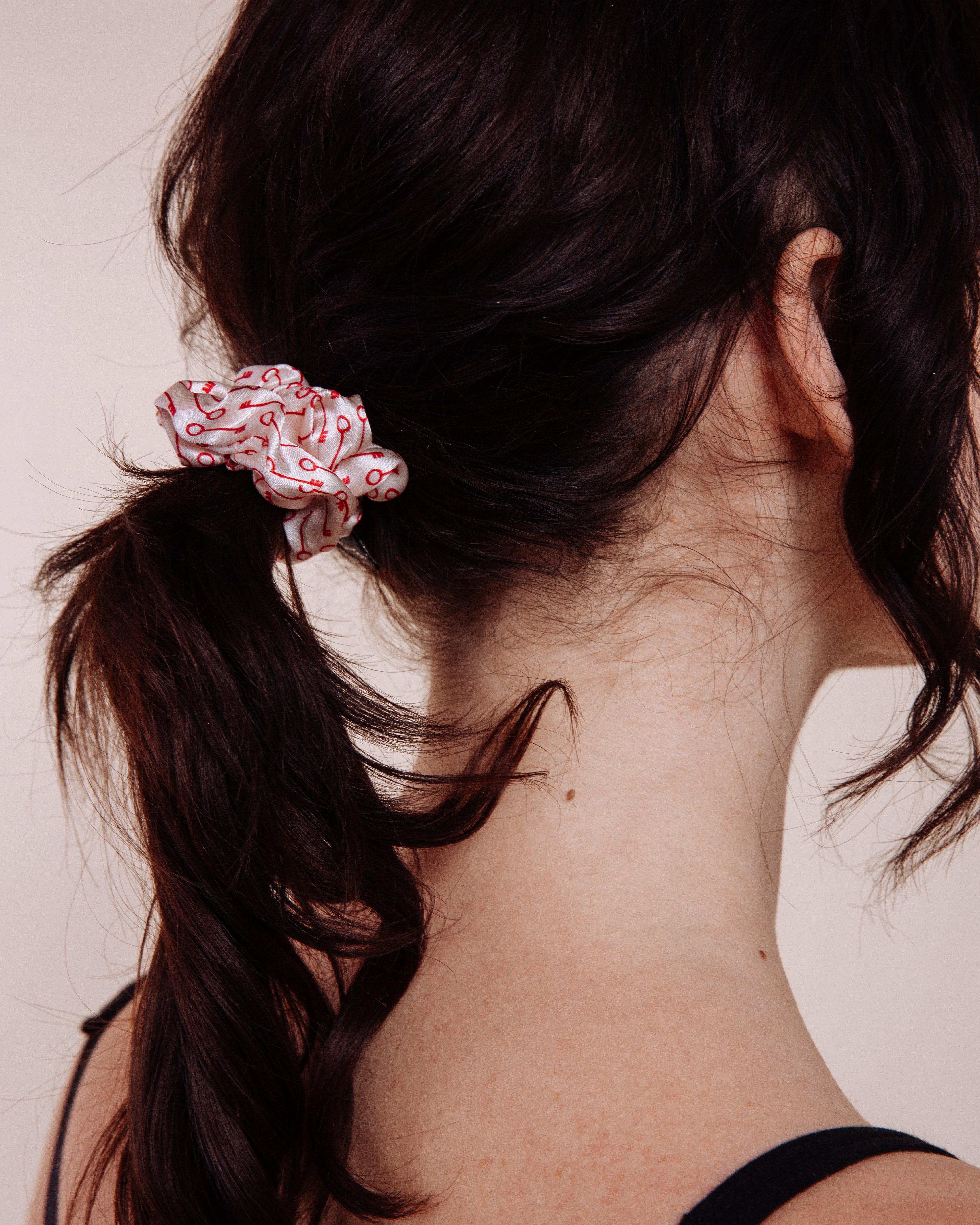 Heartbreak Hotel - Mini Scrunchie