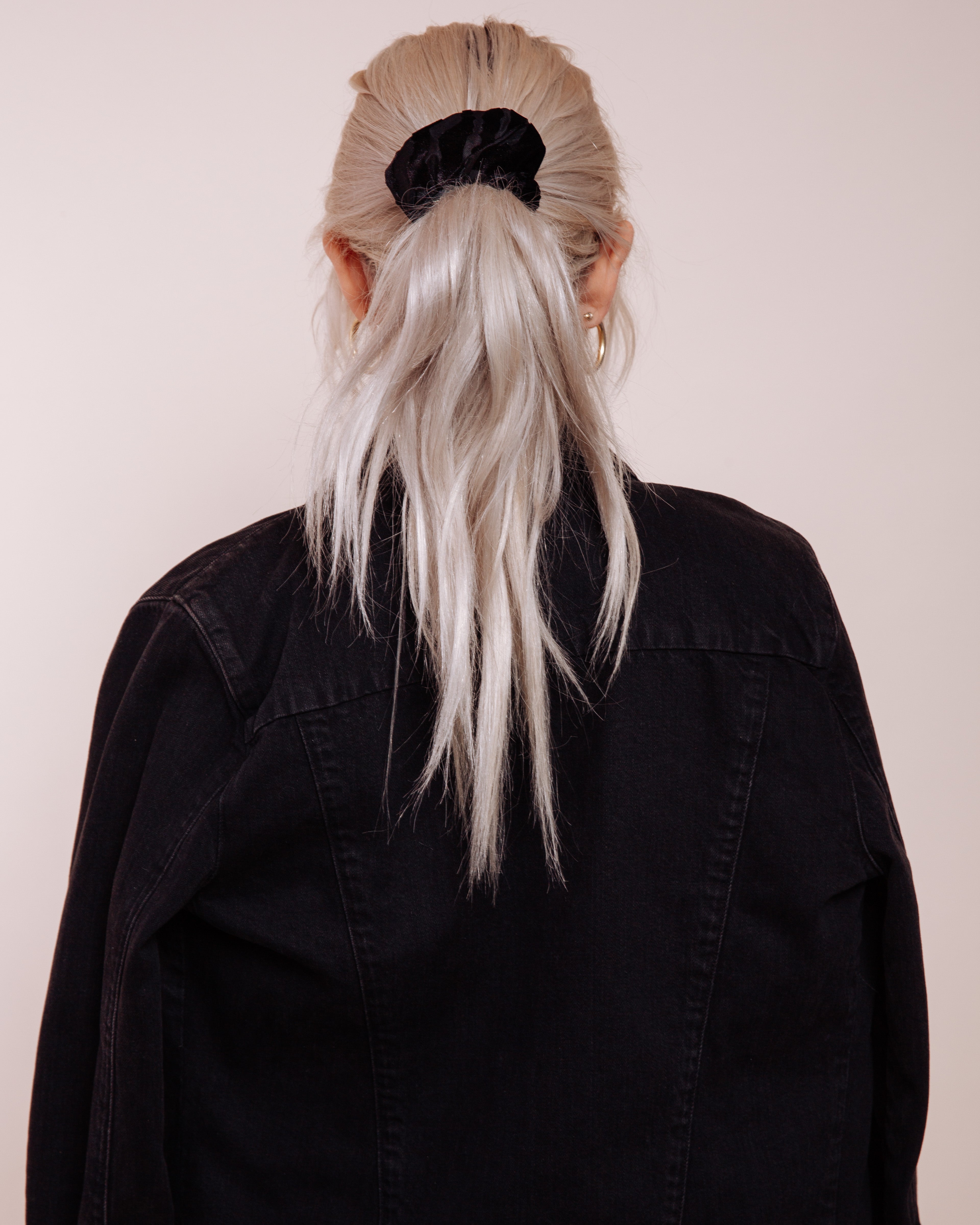 Live Wire - Scrunchie