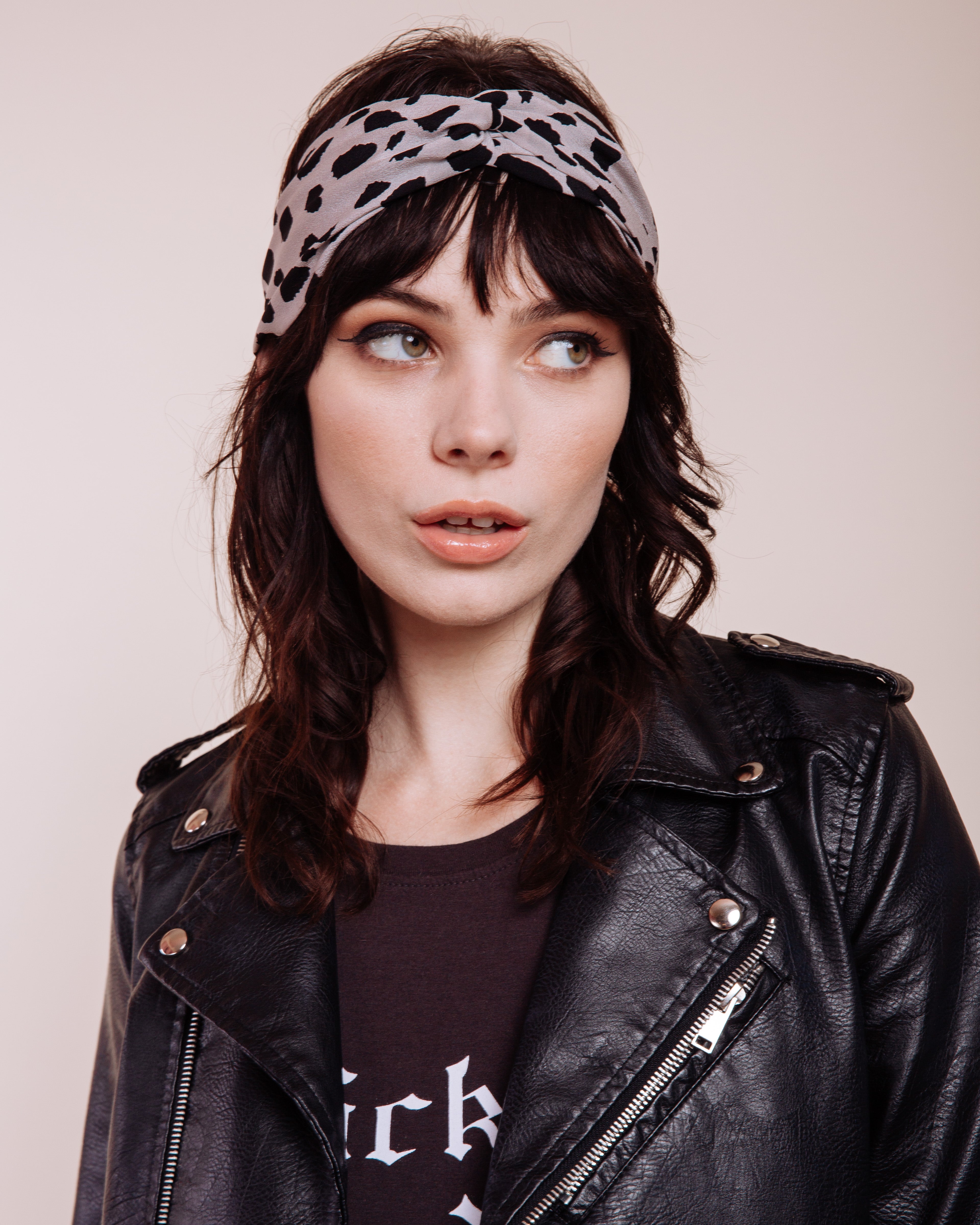 Devil in Disguise: Silver - Headwrap