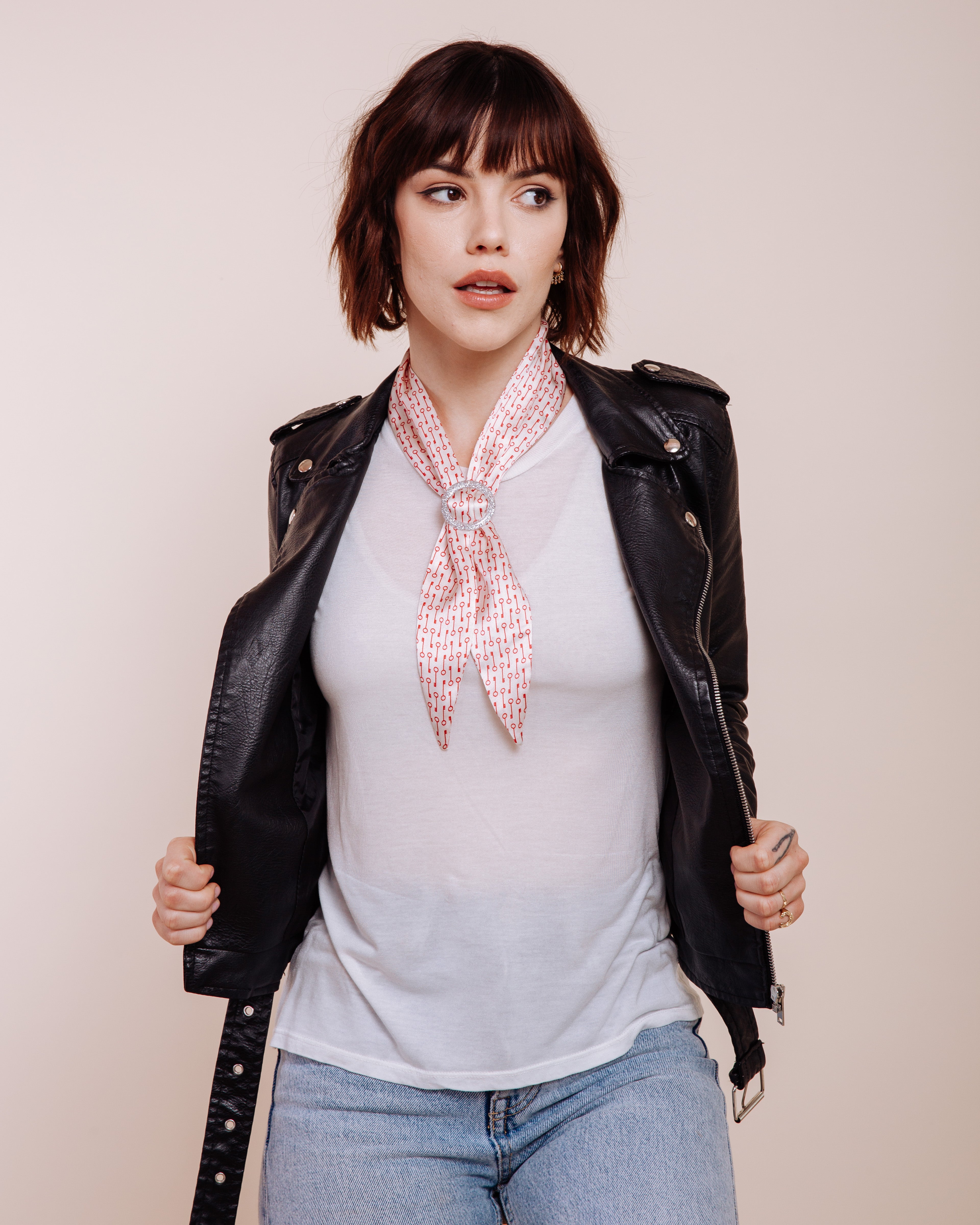 Heartbreak Hotel - Scarf Tie