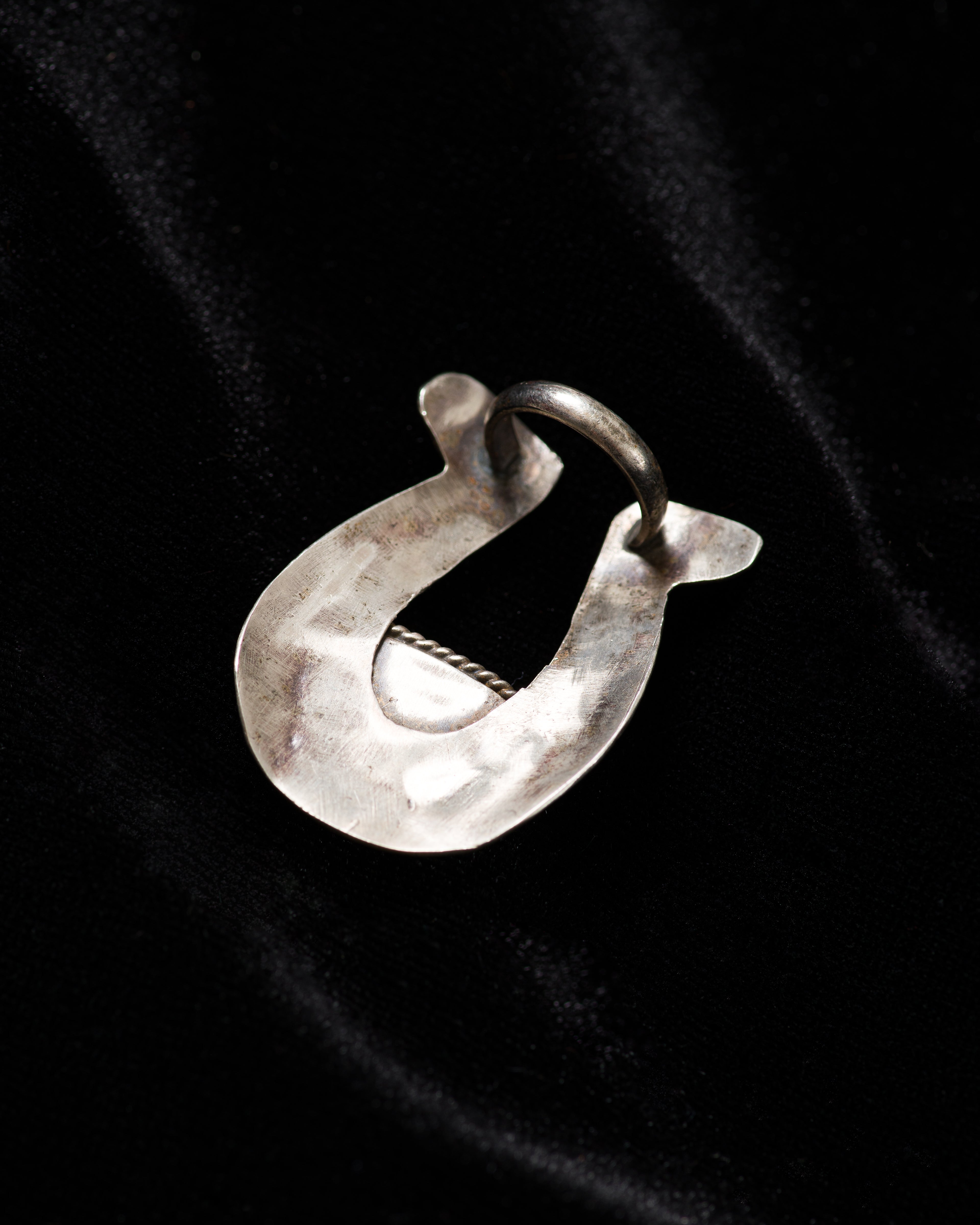 Horseshoe Scarf Slide Talisman