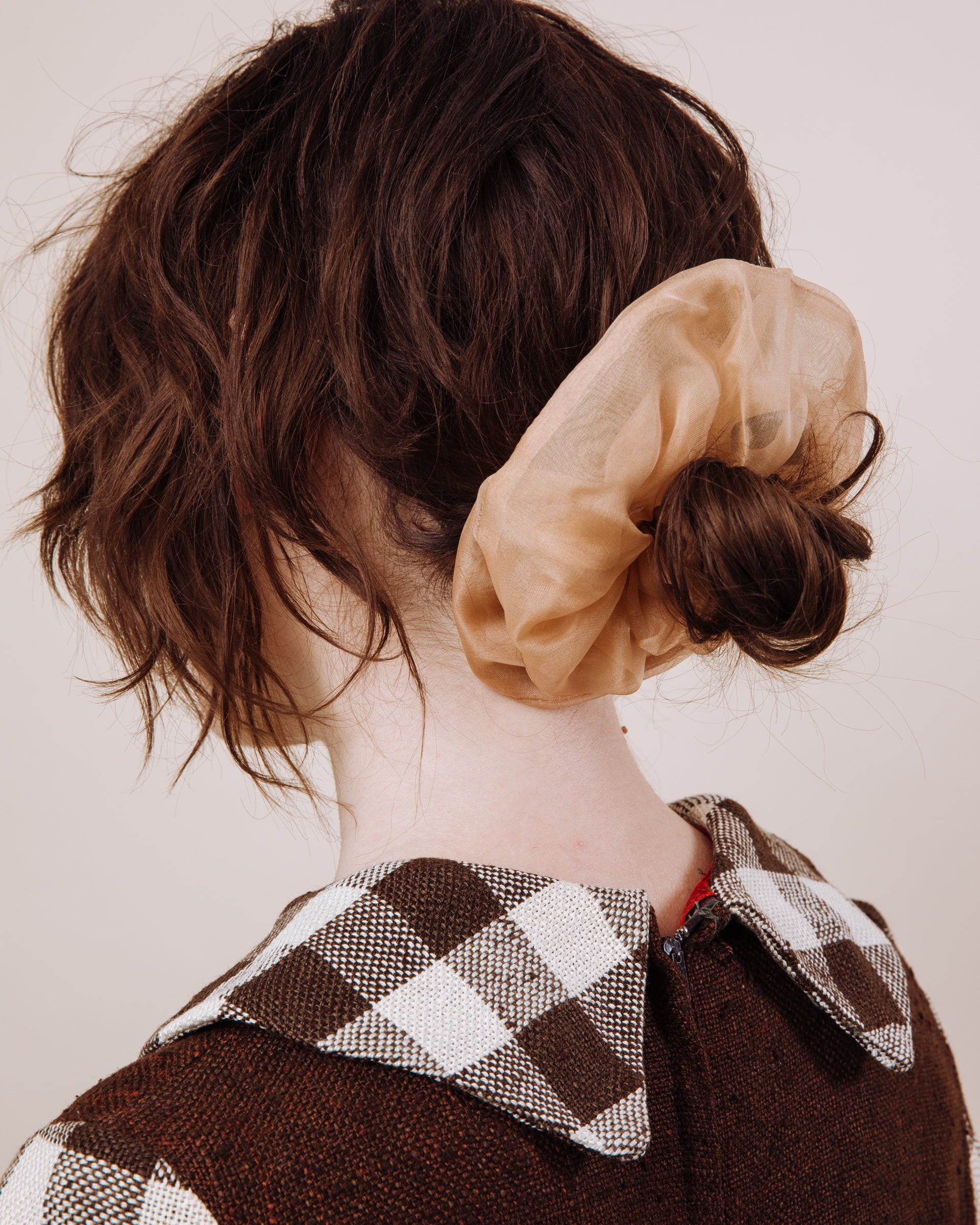 Susie Q: Peach - Mega Scrunchie