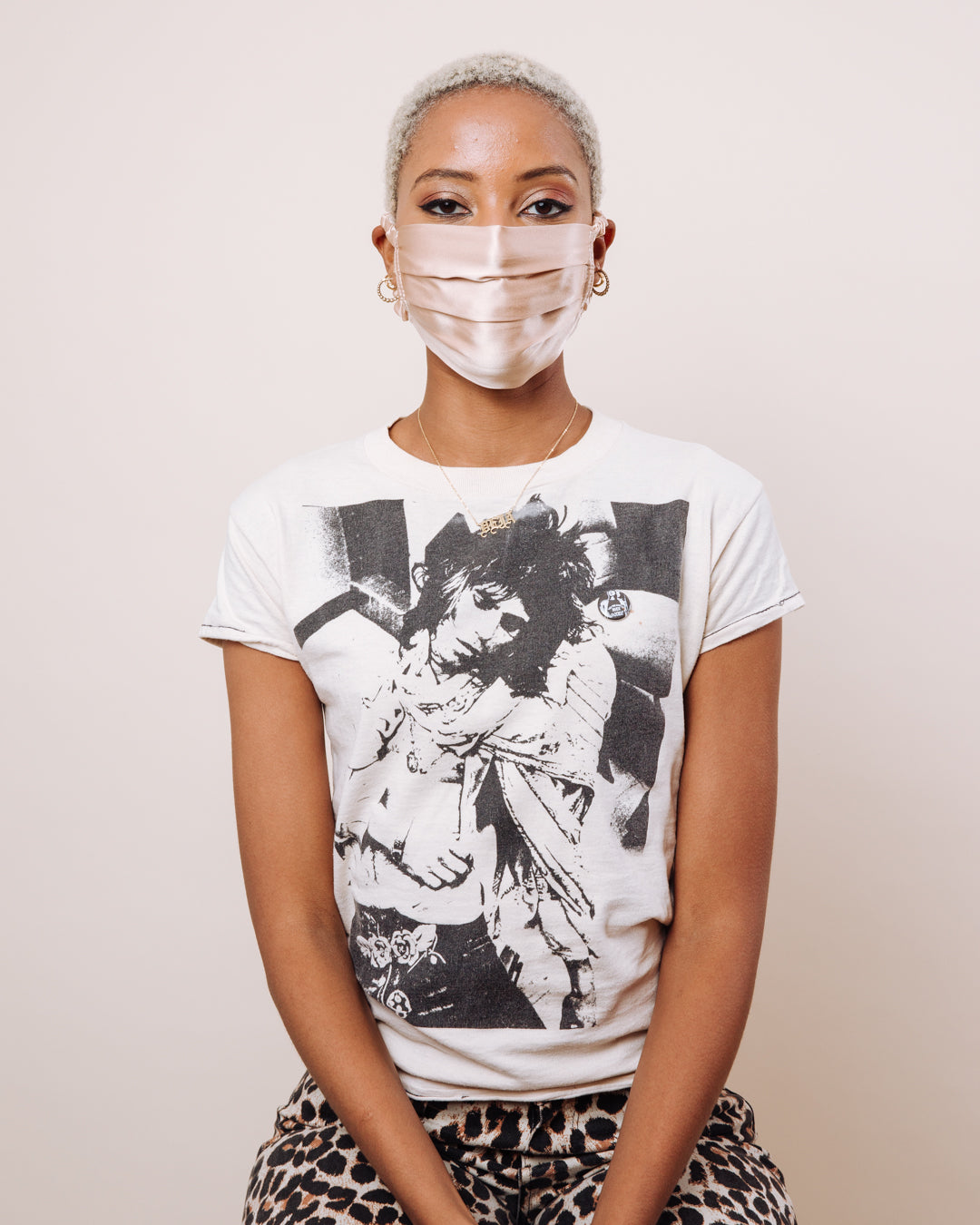 Champagne Supernova - Mask