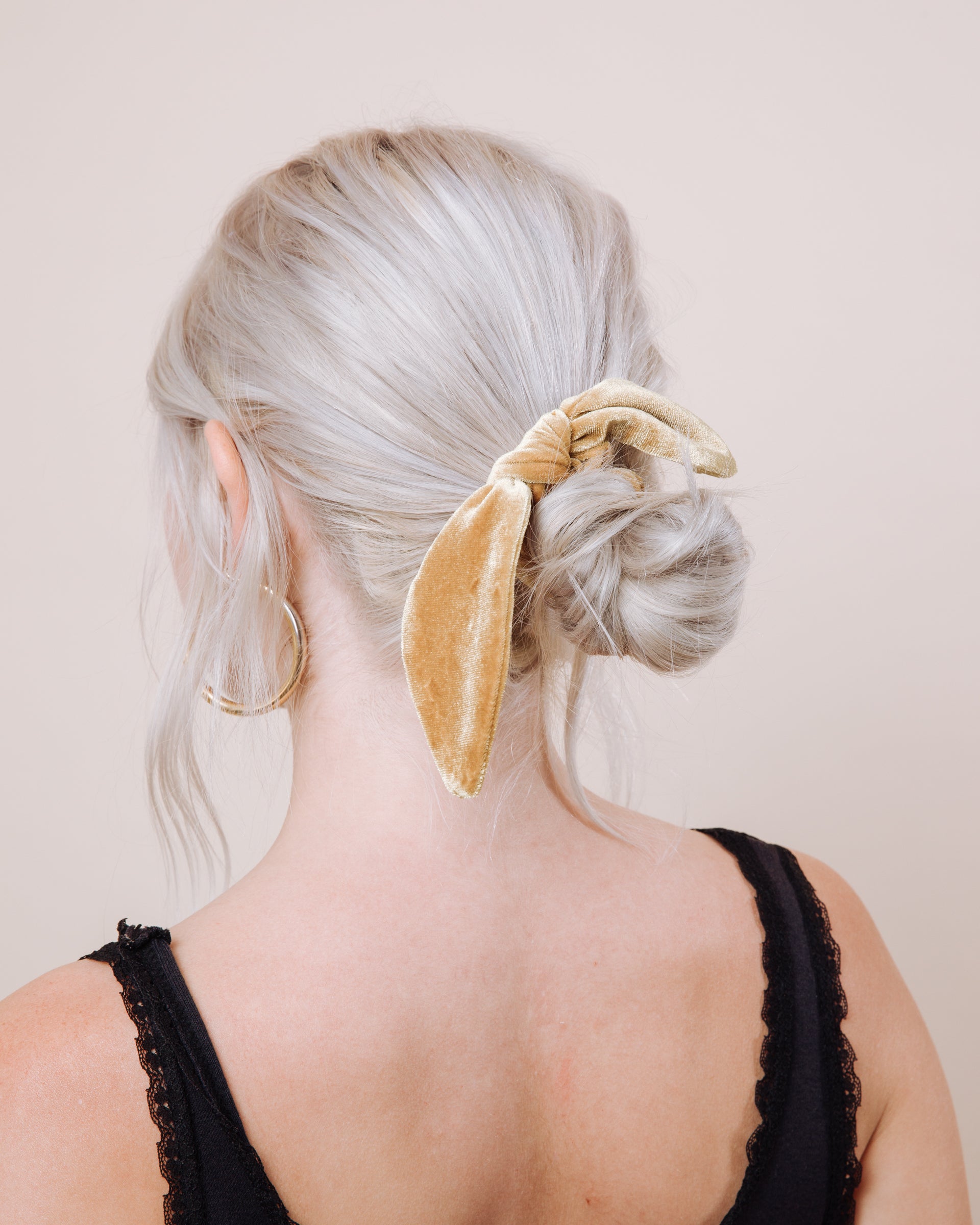 Honey Bee - Scrunchie Tie