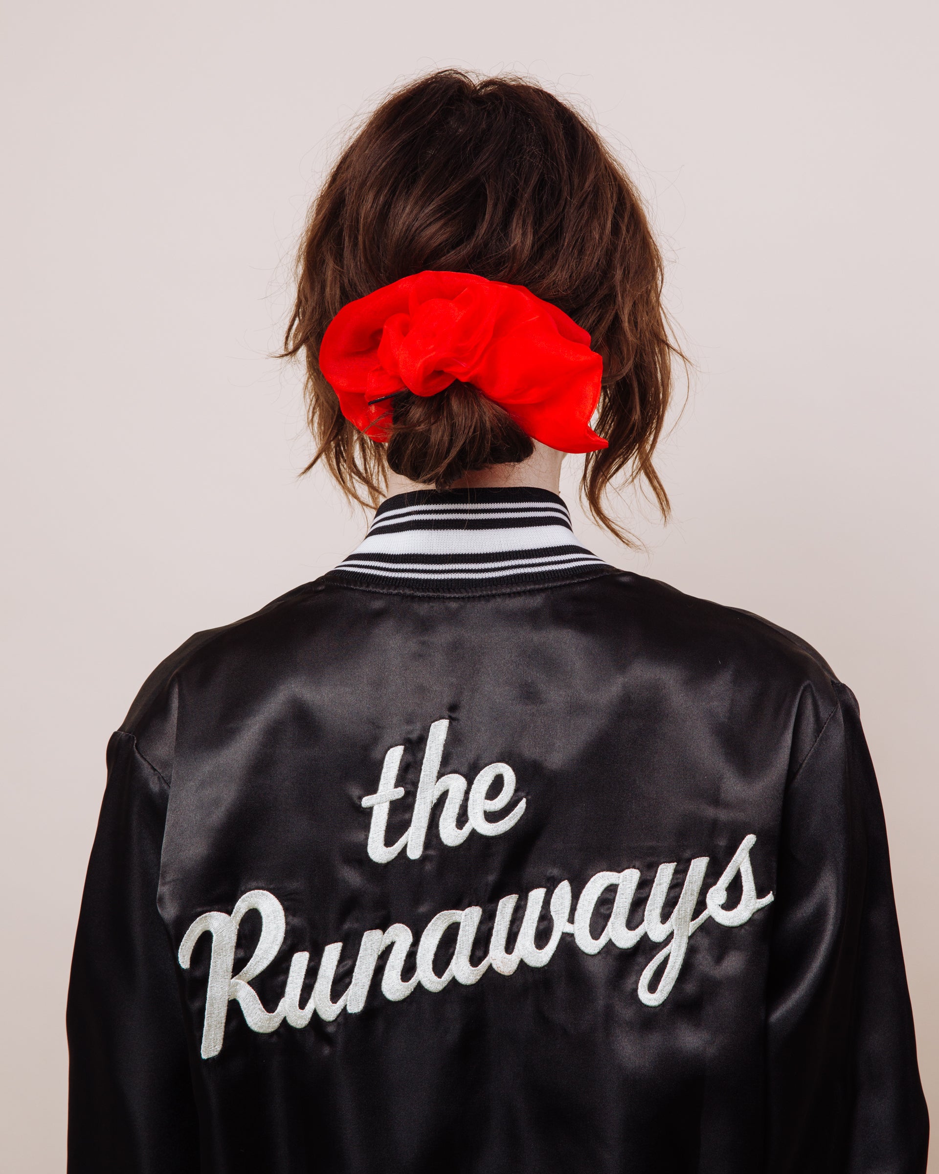 Susie Q: Cherry - Mega Scrunchie