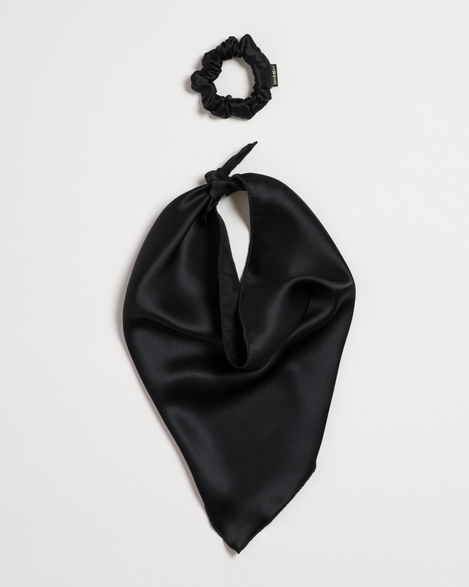 The Cash - Convertible Scrunchie Tie
