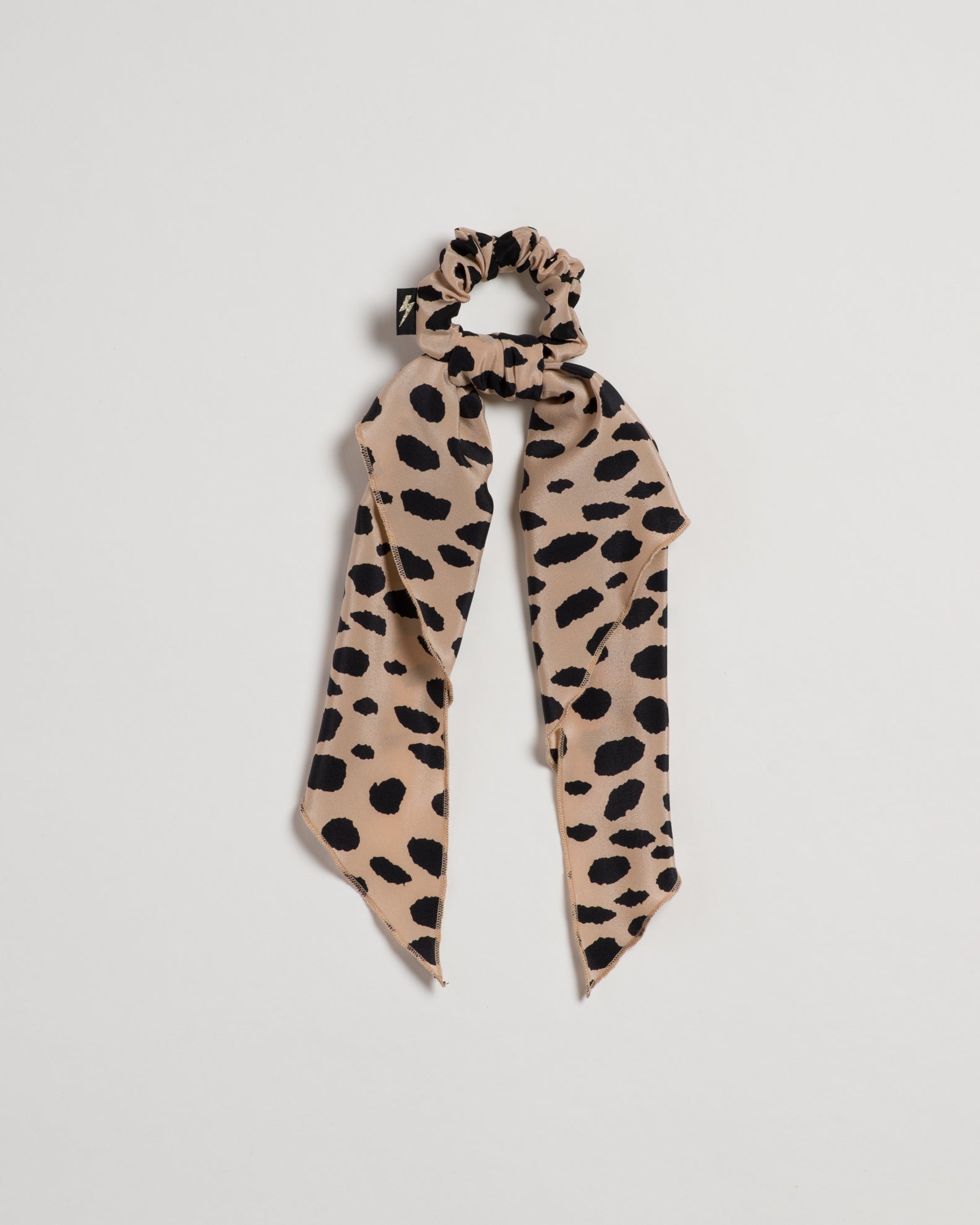 Devil in Disguise: Champagne - Convertible Scrunchie Tie