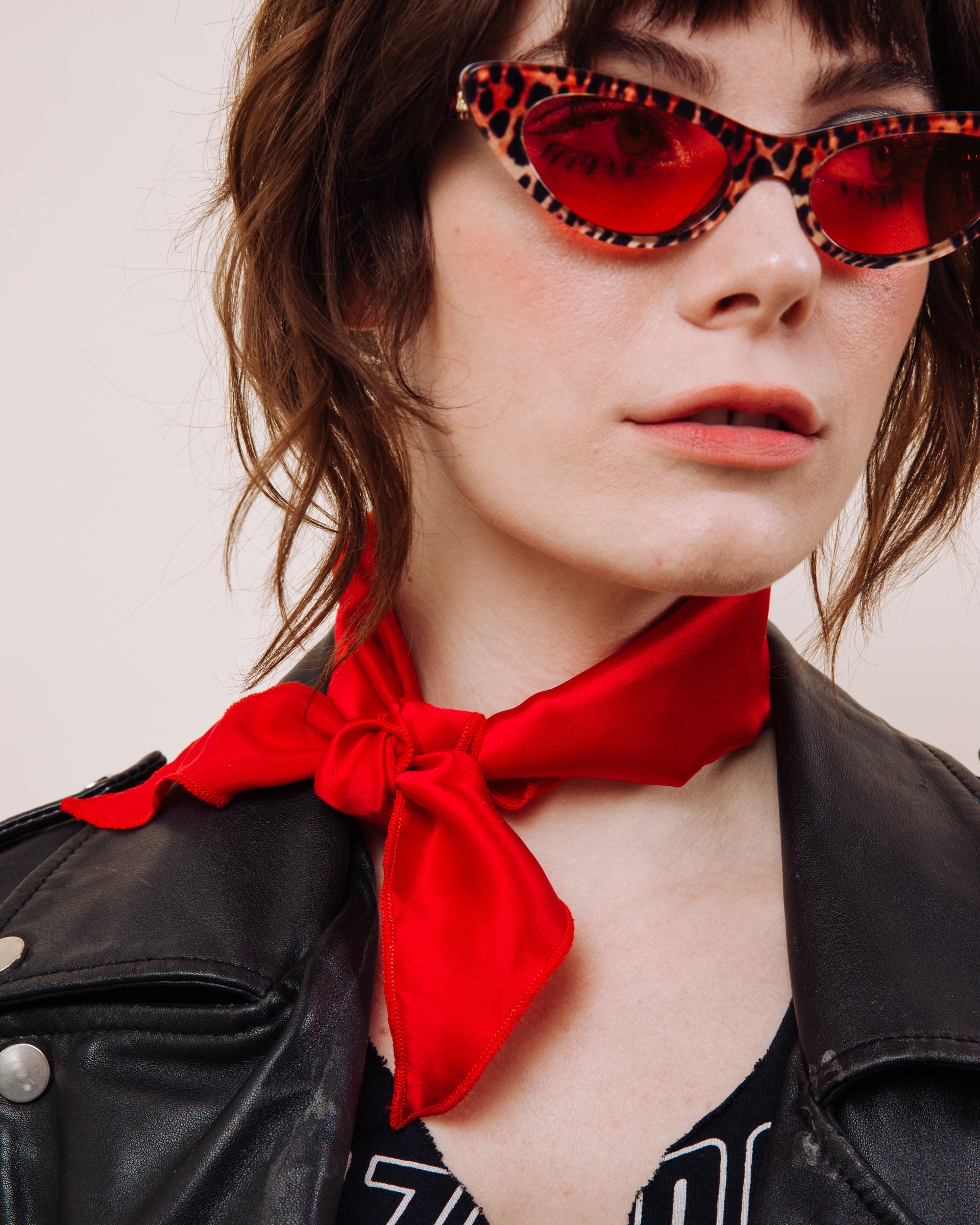 Lolita - Convertible Scrunchie Tie