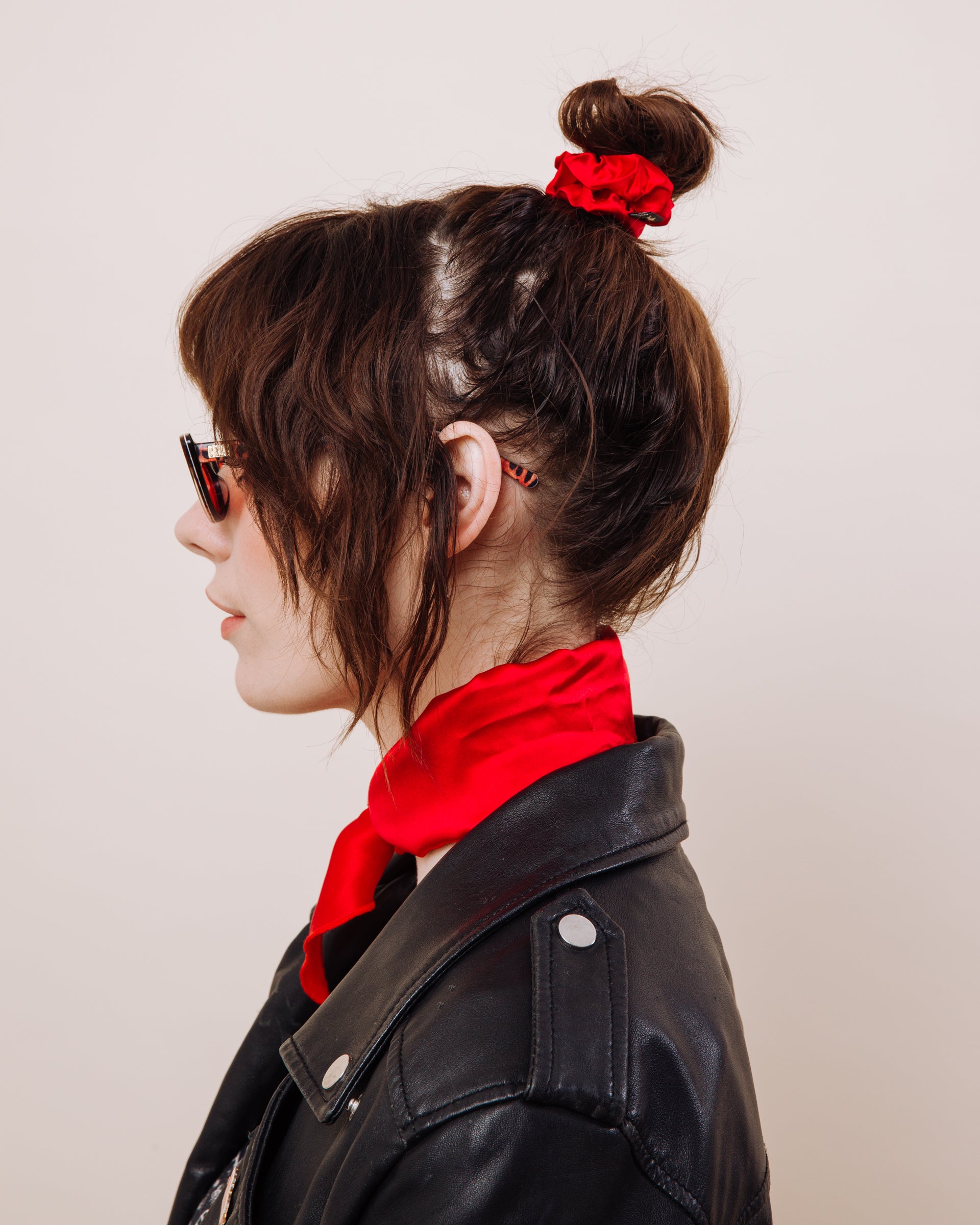 Lolita - Convertible Scrunchie Tie