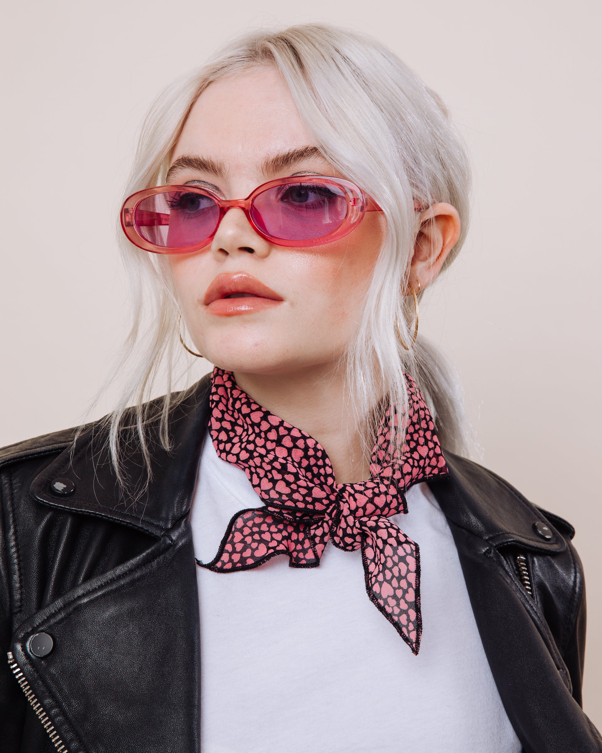 Heartbreaker - Convertible Scrunchie Tie