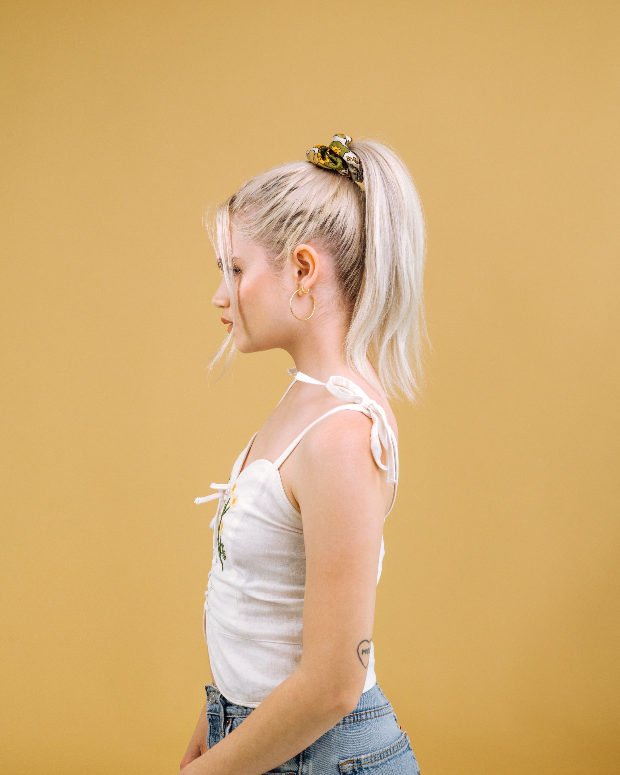 Valley of the Dolls - Scrunchie