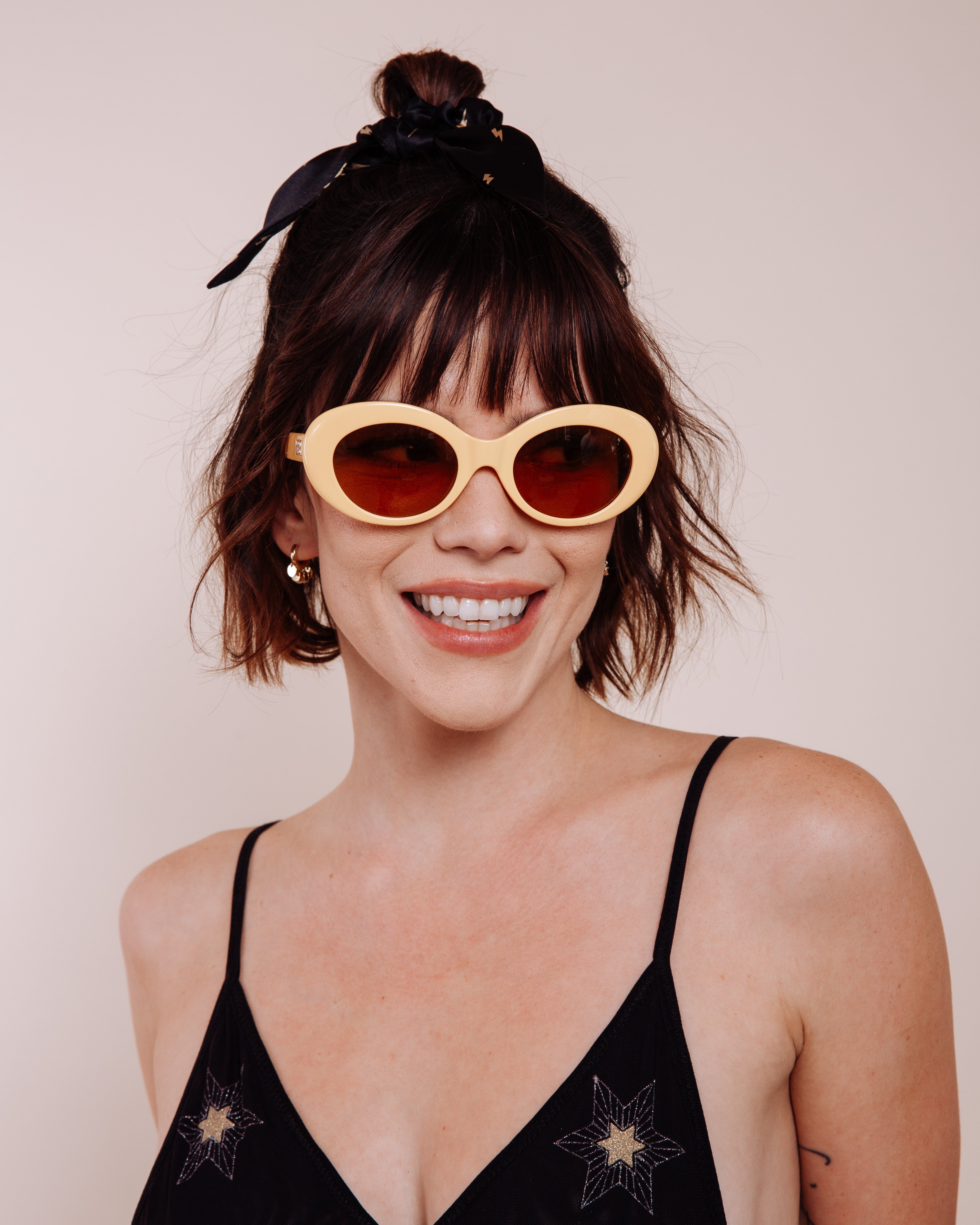 The Thunders: Black - Scrunchie Tie