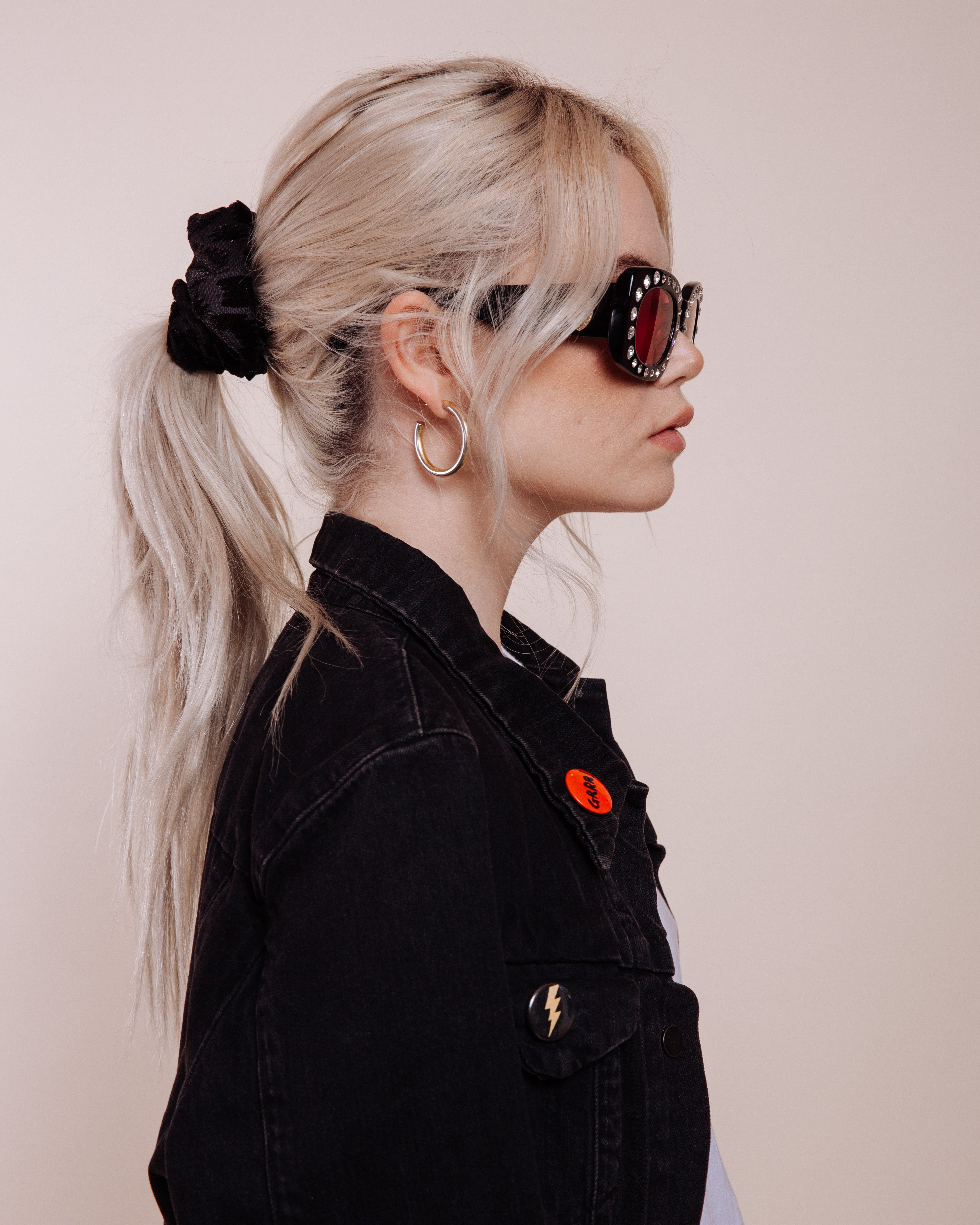 Foxey Lady: Black - Scrunchie