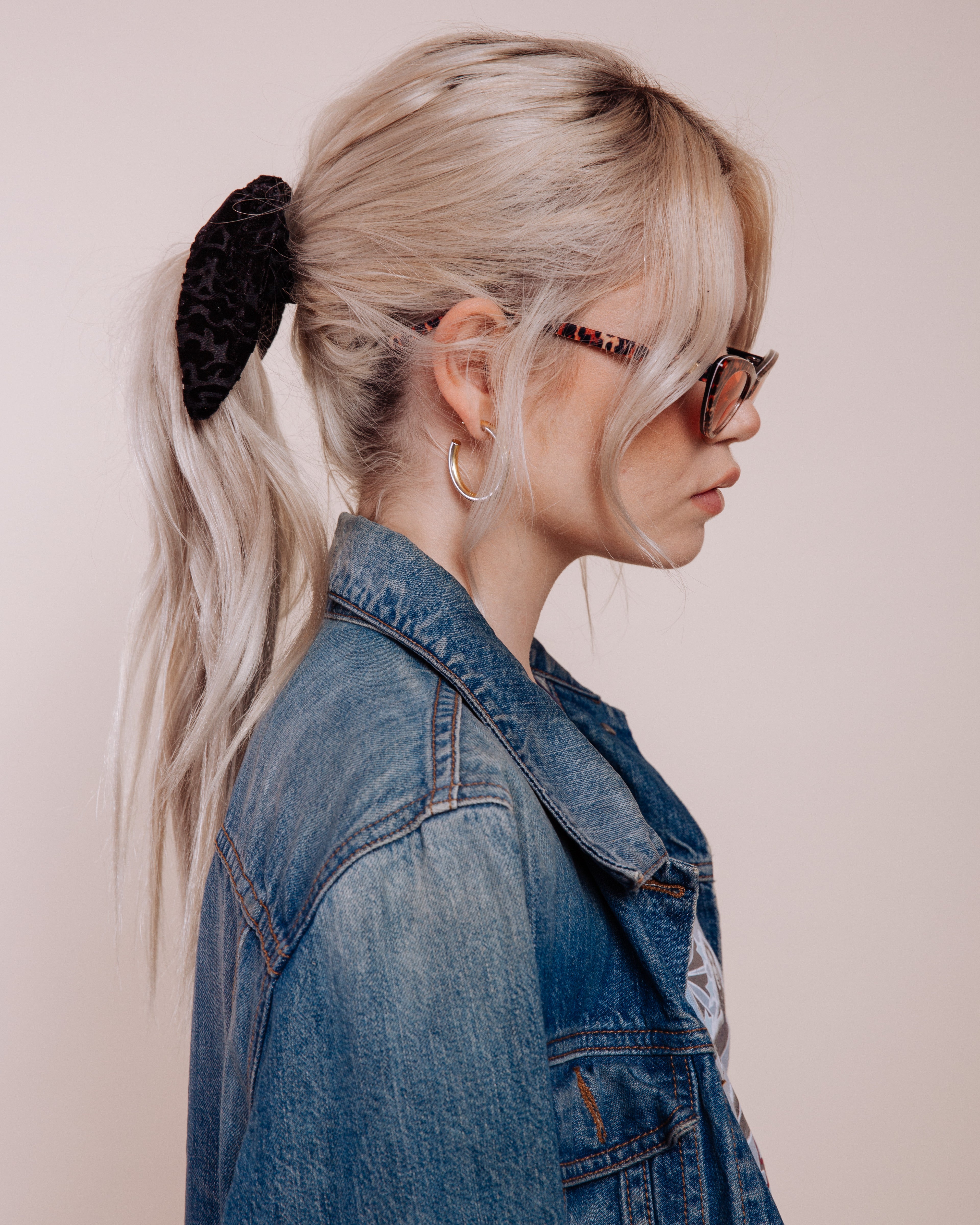 The Hendrix: Black - Scrunchie Tie
