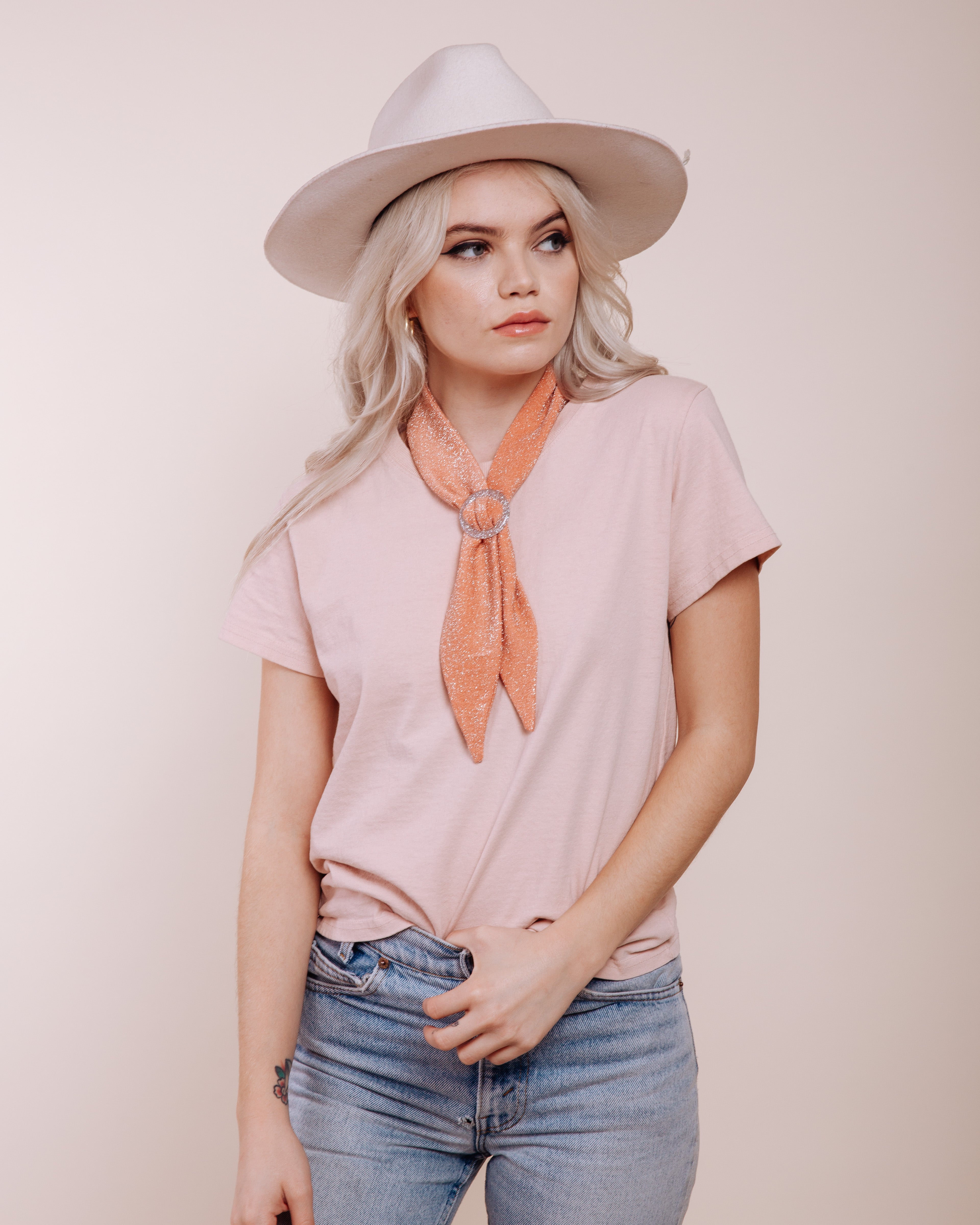 Little Queenie - Scarf Tie
