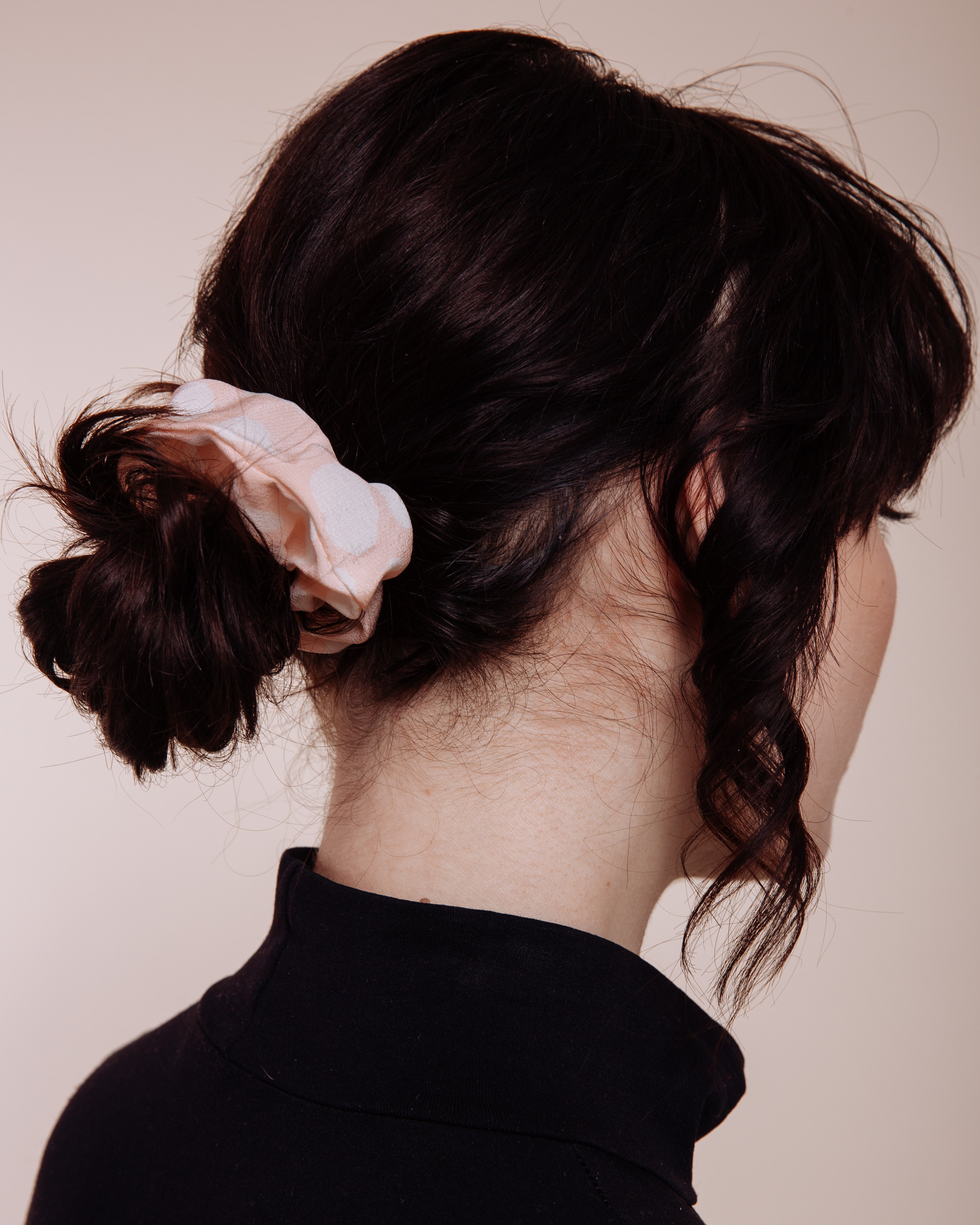 Devil in Disguise: Blush - Scrunchie