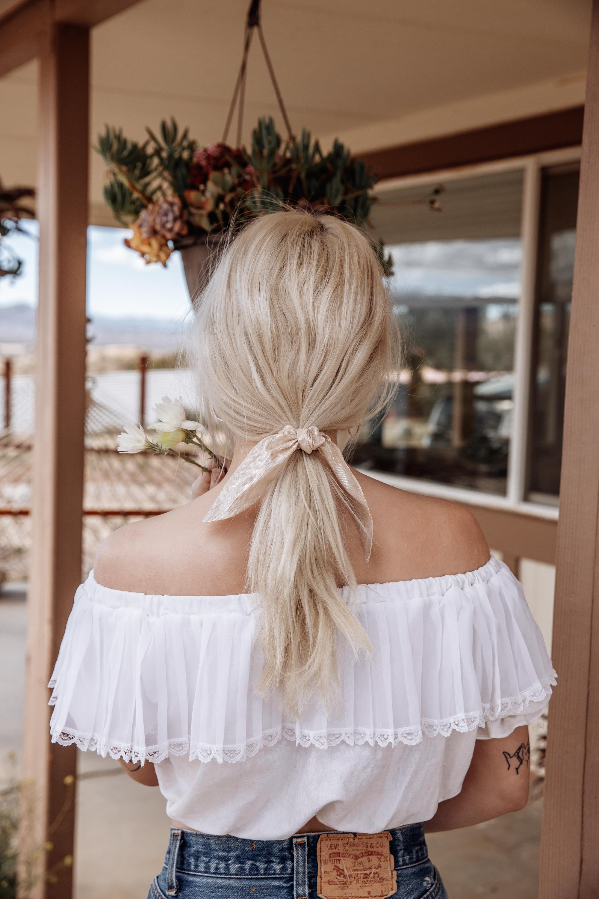 The Dolly - Scrunchie Tie